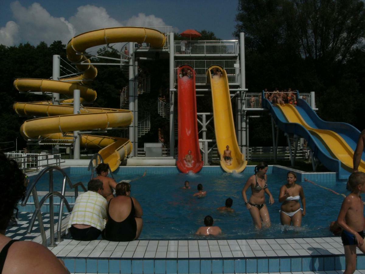 98 Petofi Utca Villa Balatonmagyarod Eksteriør billede